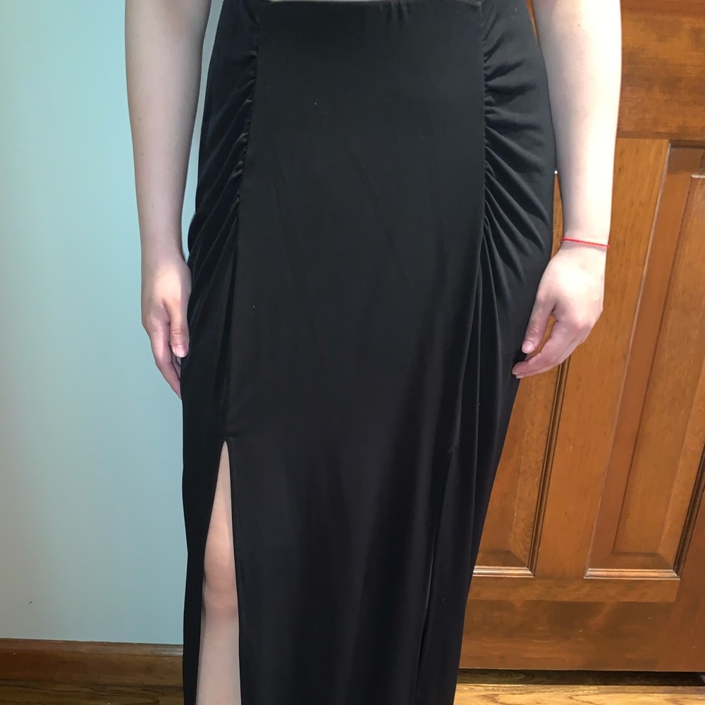 Maxi skirt with 2 slits